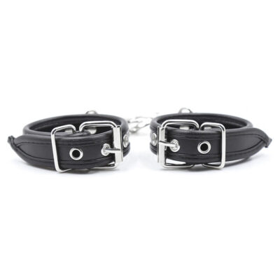 OHMAMA FETISH MINI RESTRIÇÕES DE PULSO 14 Ohmama fetish mini restrições de pulso ohmama fetish caliente. Pt
