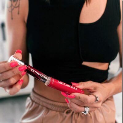 Embalagem disponível em: /en/ eye of love caliente. Pt