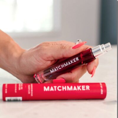 Embalagem disponível em: /en/ eye of love caliente. Pt