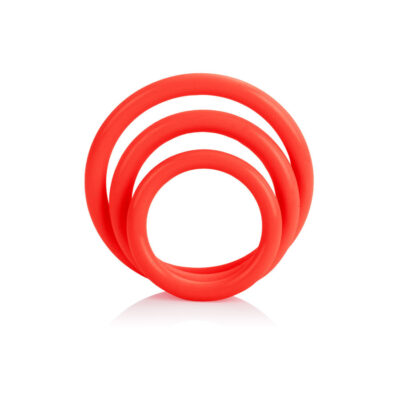 Alternative view of CALEX TRI-RINGS SET RED