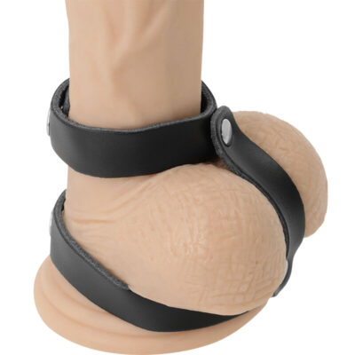 Darkness adjustable leather penis and testicles ring darkness bondage caliente. Pt