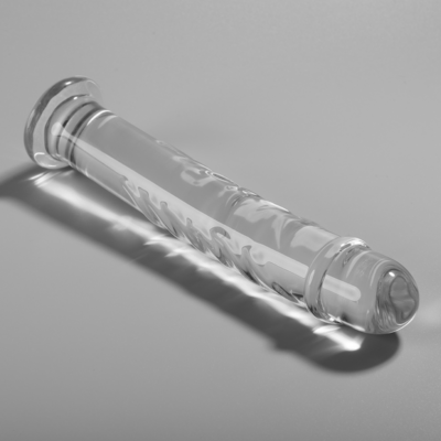 Nebula series by ibiza - modelo 16 dildo vidro borosilicado 18,5 x 3 cm transparente nebula series by ibiza caliente. Pt