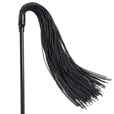 Alternative view of SECRET PLAY - DUSTER + CHICOTE PRETO
