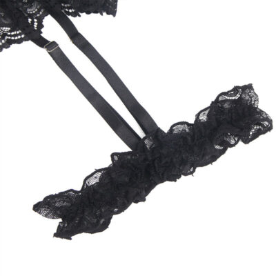 Subblime - teddy com liga com detalhe renda e tiras preto s/m subblime teddies caliente. Pt