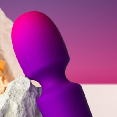 Alternative view of ROCKS-OFF - GLO-GIRL VIBRADOR WAND MINI ROXO