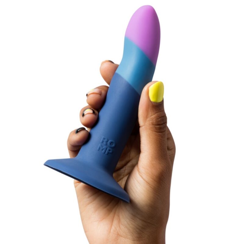 ROMP - PICCOLO DILDO DE SILICONE COM VENTOSA TRICOLORIDA 14 CM 4 Romp - piccolo dildo de silicone com ventosa tricolorida 14 cm - image 4