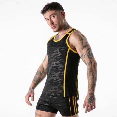 LOCKER GEAR - REGATA AMARELA COM ACESSO MILITAR COMPLETO - Tamanho G